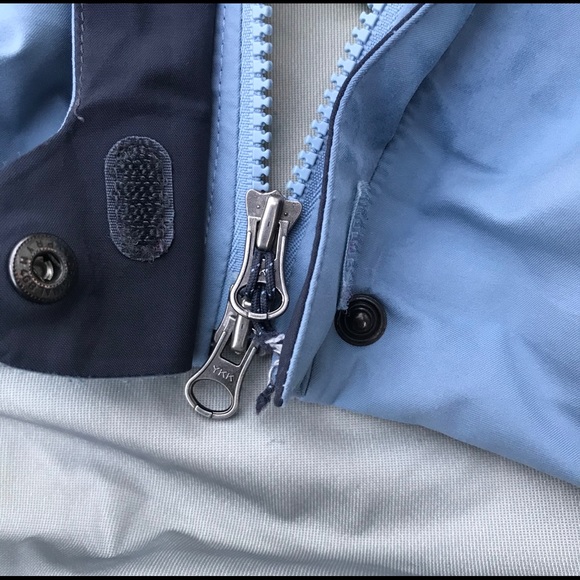 Women's North Face Summit Series Gore-Tex Jacket - Picture 15 of 16